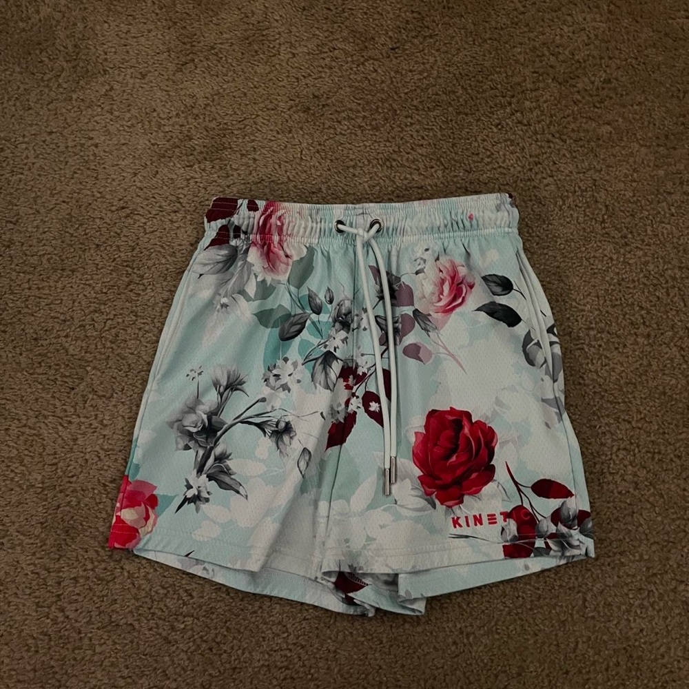 Kinetic Kings Shorts